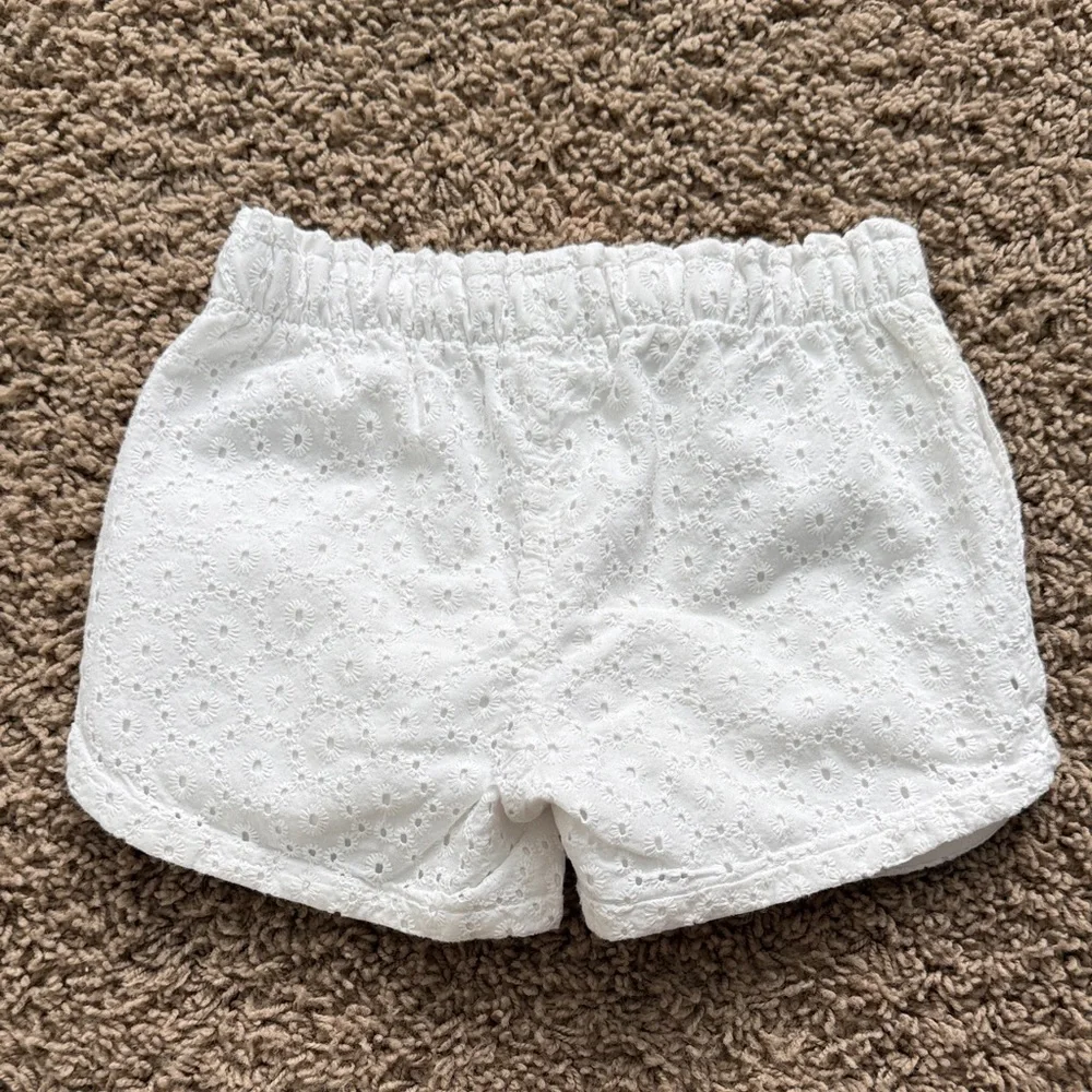 Cat & Jack White Elastic Shorts - Picture 3 of 3